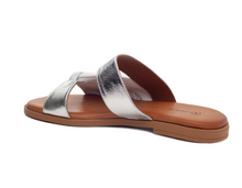 Load image into Gallery viewer, Unity in Diversity Teresa Sandal SS24