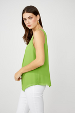 Load image into Gallery viewer, Frank Lyman 256256 Woven Top SS25