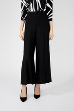 Load image into Gallery viewer, Frank Lyman 251282 Pant SS25