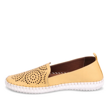 Load image into Gallery viewer, Bueno Devin Shoe SS25