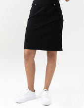 Load image into Gallery viewer, Renuar - R2537L - Woven Skort