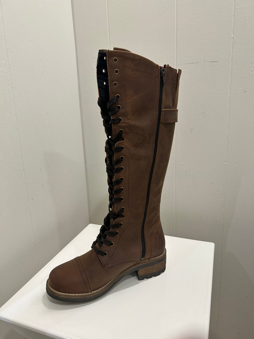Oak & Hyde Bridge 18 Boot FW23