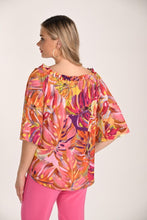 Load image into Gallery viewer, Frank Lyman 266414 Knit Top SS26
