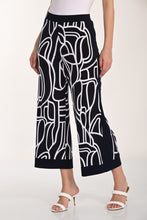 Load image into Gallery viewer, Frank Lyman 266115 Knit Pant SS26
