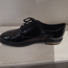 Load image into Gallery viewer, Rieker 50618 Shoe FW23

