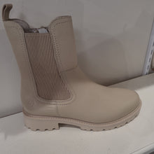 Load image into Gallery viewer, Remonte D8694-60 Pull on Boot FW23

