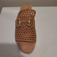 Load image into Gallery viewer, Django &amp; Juliette OSTENO-DJ Sandal SS24
