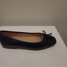Load image into Gallery viewer, COLE HAAN YARA SOFT BALLET FLAT SS24
