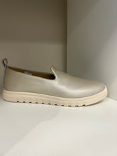 Load image into Gallery viewer, Vionic Uptown Willa Loafer SS26 144
