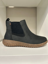 Load image into Gallery viewer, Josef Seibel 78401 Angelina 01 FW26 718A
