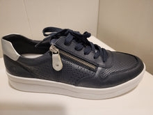 Load image into Gallery viewer, Remonte D0J02-14 Shoe
