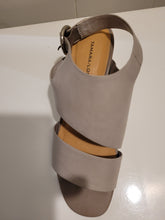 Load image into Gallery viewer, Tamara London - Baker Sandal

