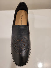 Load image into Gallery viewer, Django &amp; Juliette - Bafran Shoe
