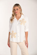 Load image into Gallery viewer, Frank Lyman 266517 Woven Top SS26
