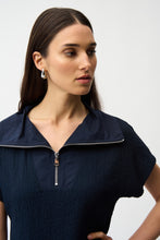 Load image into Gallery viewer, Joseph Ribkoff Seersucker Boxy Top With Memory Collar 261017 SS26
