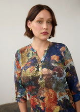 Load image into Gallery viewer, FDJ 3571451 Henley Top FW26
