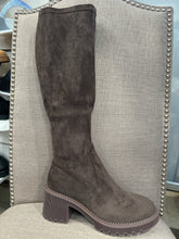 Load image into Gallery viewer, Django &amp; Juliette Zina Boot FW25 410 411
