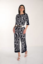Load image into Gallery viewer, Frank Lyman 266115 Knit Pant SS26

