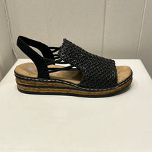 Load image into Gallery viewer, Rieker 62941-00 Sandal SS24
