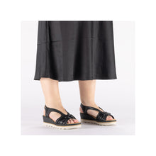 Load image into Gallery viewer, Rieker 67471-00 Sandal SS26
