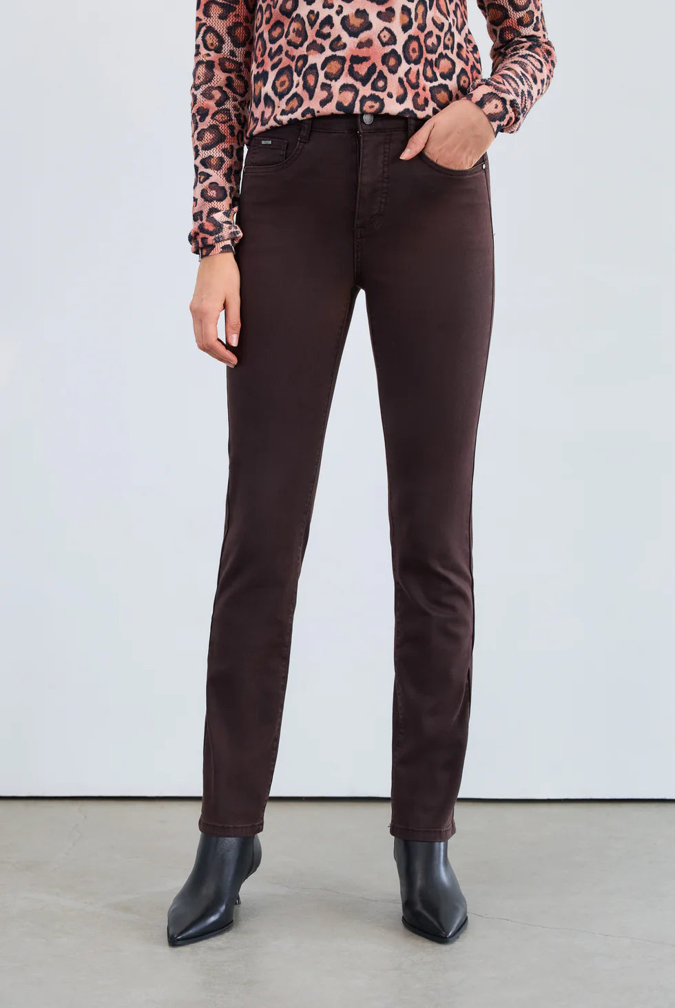FDJ 8864511 Petite Suzanne Strraight Leg Pant FW25