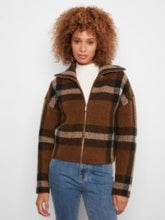 Load image into Gallery viewer, CHARLIE B C2177 PLAID ZIP UP JACKET FW26
