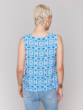 Load image into Gallery viewer, Charlie B C4592 Printed Linen Top SS25
