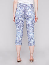 Load image into Gallery viewer, Charlie B C5259XD Pull on Capri Pant SS24
