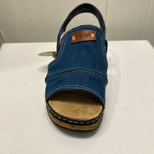 Load image into Gallery viewer, Rieker 62982-12 Sandal SS24
