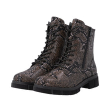 Load image into Gallery viewer, REMONTE D2S72 LACE UP PRINTED BOOT G FW26

