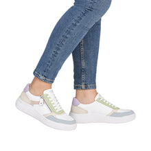 Load image into Gallery viewer, Remonte D3E05-82 Sneaker SS26
