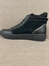 Load image into Gallery viewer, Remonte D2T72-03 Boot FW25
