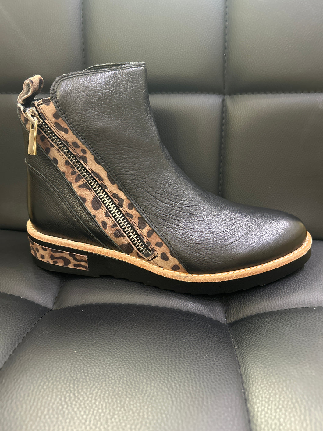 Django & Juliette Rhain Boot FW25 422