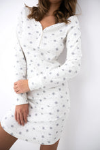 Load image into Gallery viewer, SENSIS MONROE NIGHTDRESS FW26

