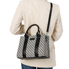 Load image into Gallery viewer, Remonte Q0767-02 Handbag SS26
