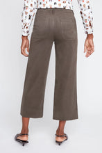 Load image into Gallery viewer, Renuar R11095 Knit Pant FW26

