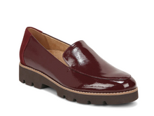 Load image into Gallery viewer, Vionic Kensley Loafer FW23
