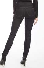 Load image into Gallery viewer, Lois 2175579500 Pull On Skinny Jean FW23
