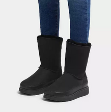 Load image into Gallery viewer, Fit Flop GO9-090 Gen-FF Short Double Faced Sherling Boot FW23
