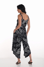 Load image into Gallery viewer, Frank Lyman 251355 Jumpsuit SS25
