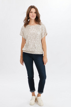 Load image into Gallery viewer, Frank Lyman 226482 Glamorous Sequin Pullover DSS25
