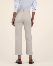 Load image into Gallery viewer, Kut KG1492 Charlotte High Rise Fab Jean SS25
