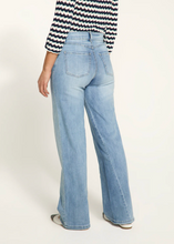 Load image into Gallery viewer, FDJ 5428809 Christina Wide Leg Pant SS25
