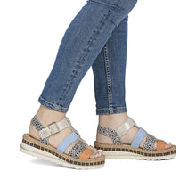 Load image into Gallery viewer, Rieker V7904-90 Sandal SS26 181
