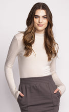 Load image into Gallery viewer, Pink Martini Vienna Top 11264 FW24
