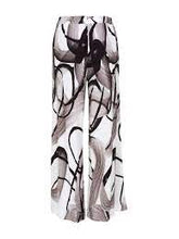 Load image into Gallery viewer, Dolcezza - Black and White Printed Pant (wide leg) - 23731
