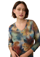 Load image into Gallery viewer, FDJ 3556451 Drop Shoulder V Neck Top FW26
