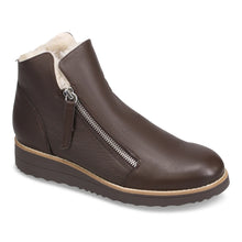 Load image into Gallery viewer, D&amp;J OPAL BOOT FW26 257
