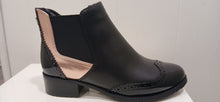 Load image into Gallery viewer, Valdini Marie Waterproof Boot FW25 L

