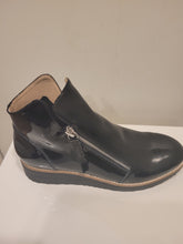 Load image into Gallery viewer, Django &amp; Juliette OHMY Boot FW24
